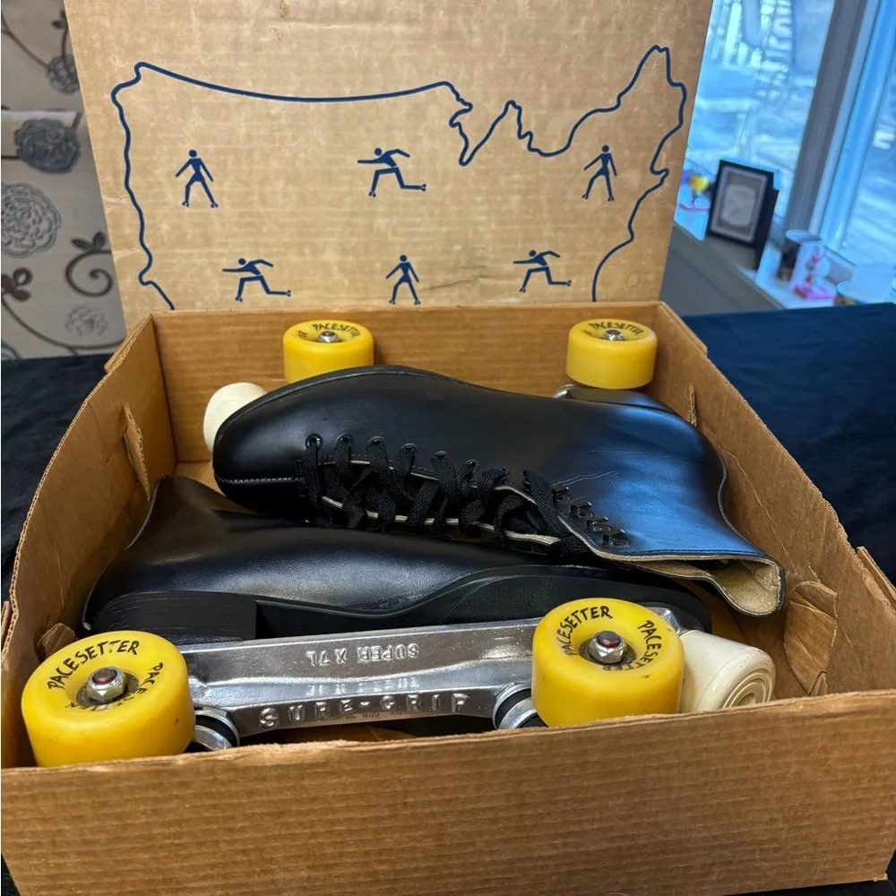 🔥🔥🔥Vintage Black Pacer Brand Mens Size 9 Roller Skates - Picture 14 of 14